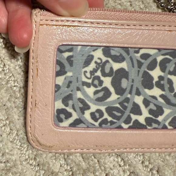 Coach Light Pink Poppy Card Holder - Picture 3 of 8